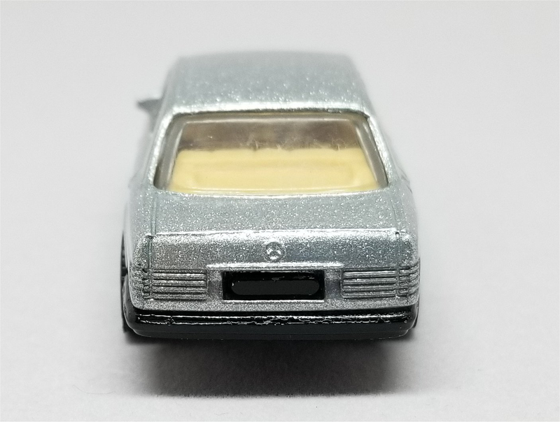 Illustration for article titled Radcast 2018: Hot Wheels Mercedes-Benz 380 SEL Real Riders